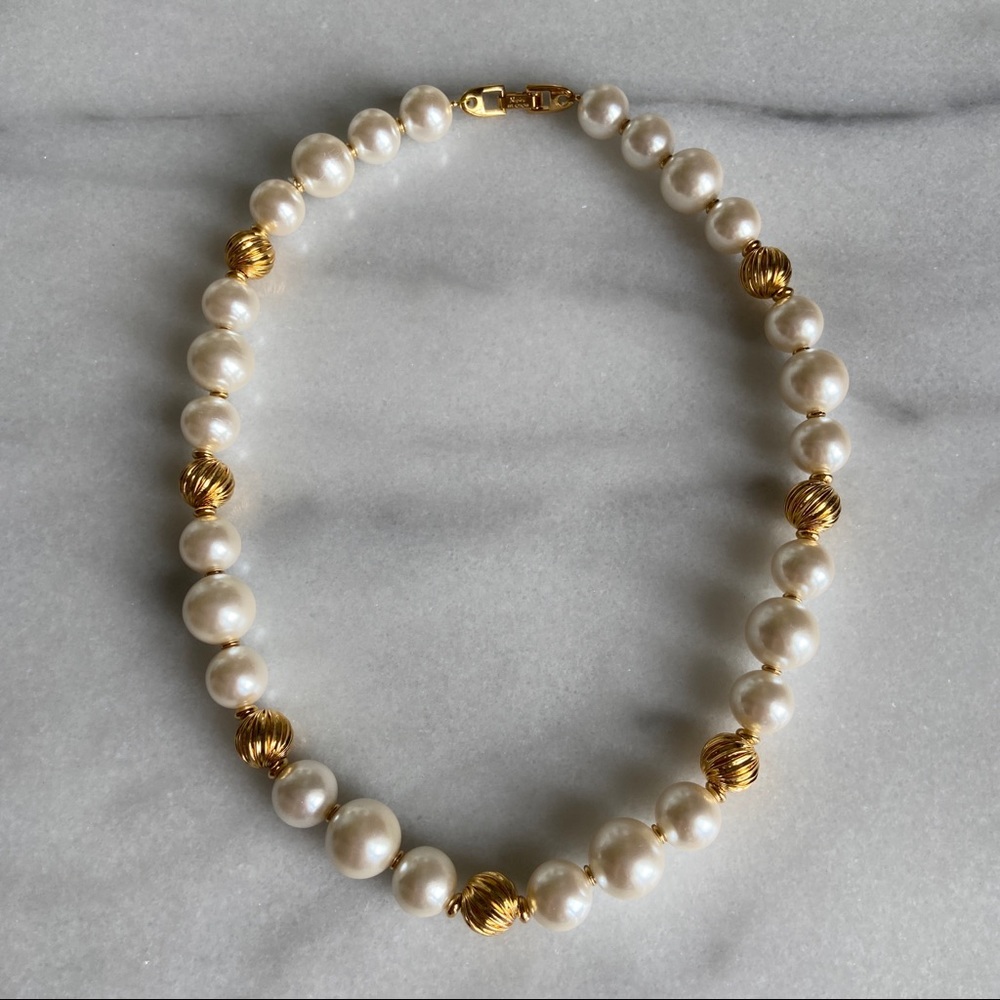 VINTAGE • Napier Pearlcore Faux Pearl Necklace Gold Tone Beaded Retro Grandma